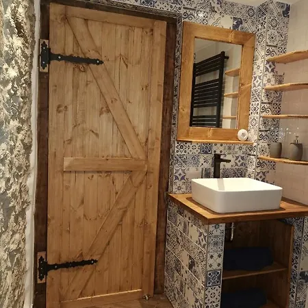 Serin Chalet